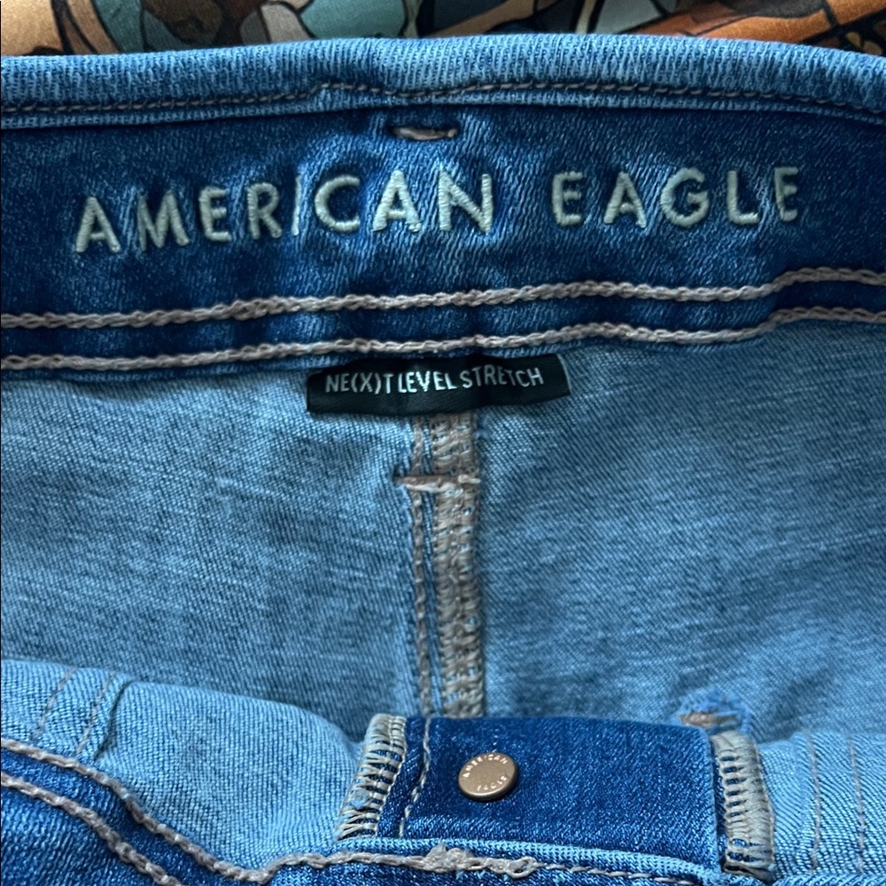 American Eagle Ne(x)t Level Stretch Super Hi-Rise Shortie size 12 - Picture 4 of 6